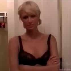 Sex tape de la famosa Paris Hilton desnuda disfrutando de un buen cunnilingus
